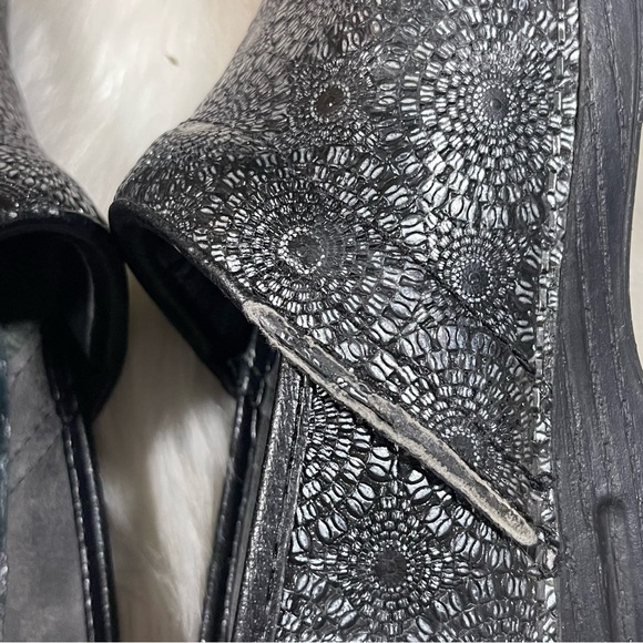 Dansko Black Embossed Leather Professional Clogs - Picture 11 of 11